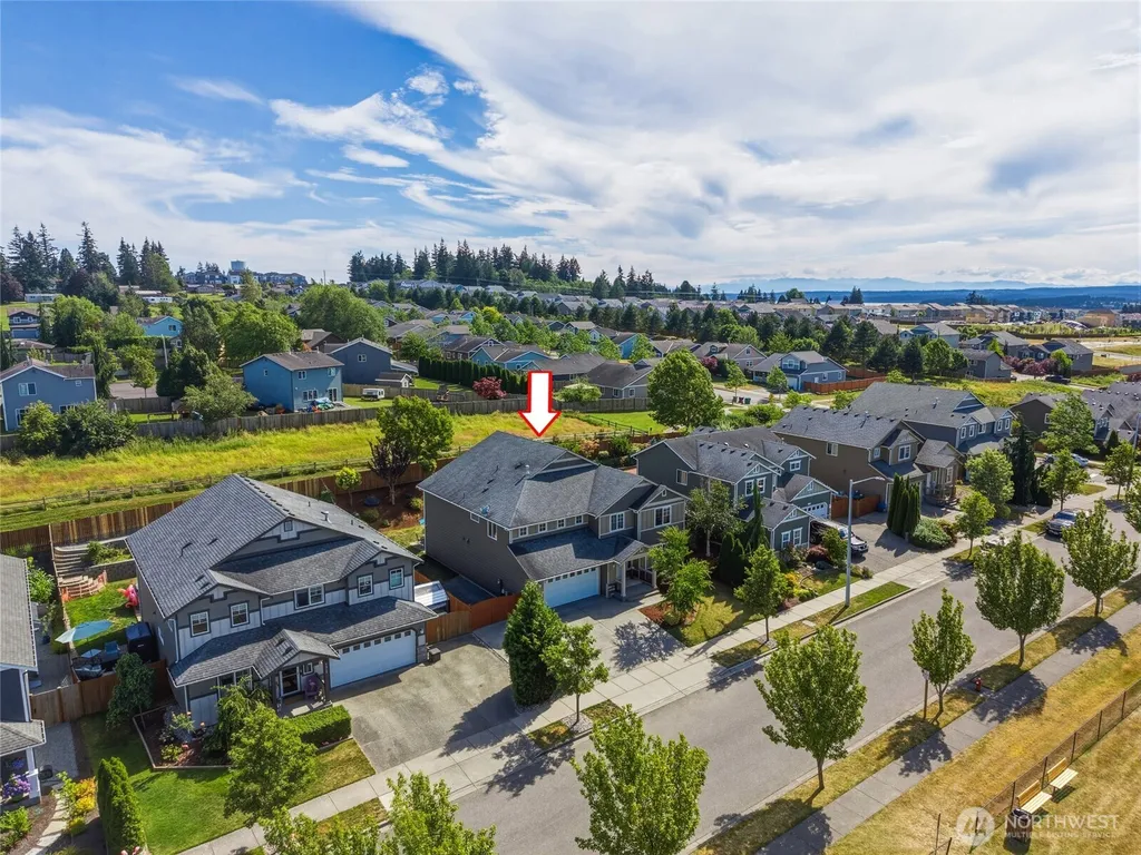 7318 288th Street NW Stanwood WA 98292