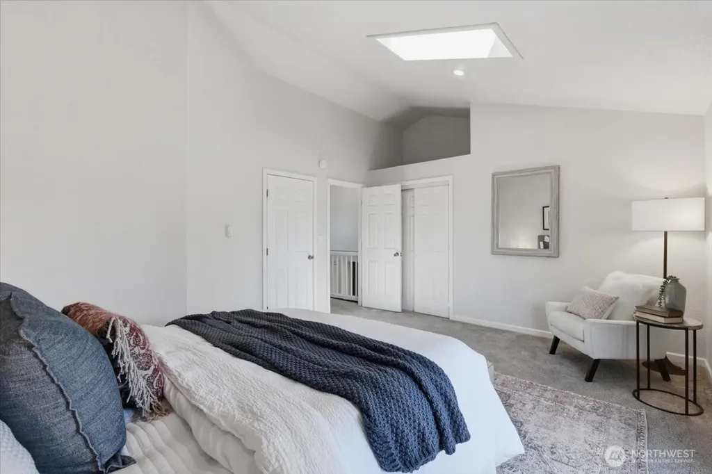 8109 15th Avenue SW Seattle WA 98106