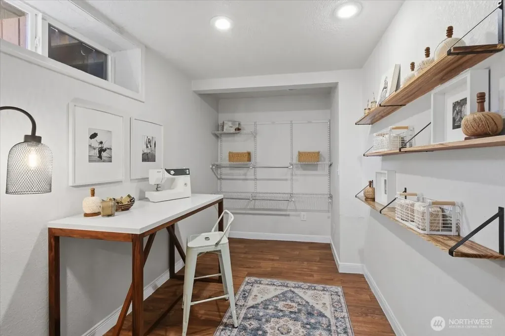 8109 15th Avenue SW Seattle WA 98106