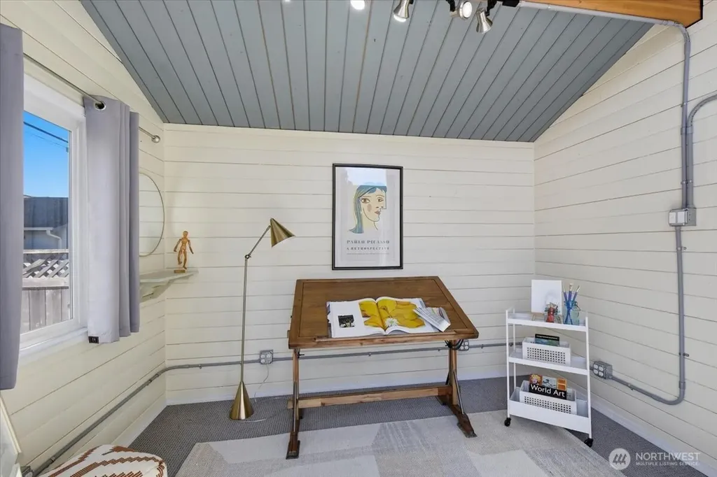 8109 15th Avenue SW Seattle WA 98106