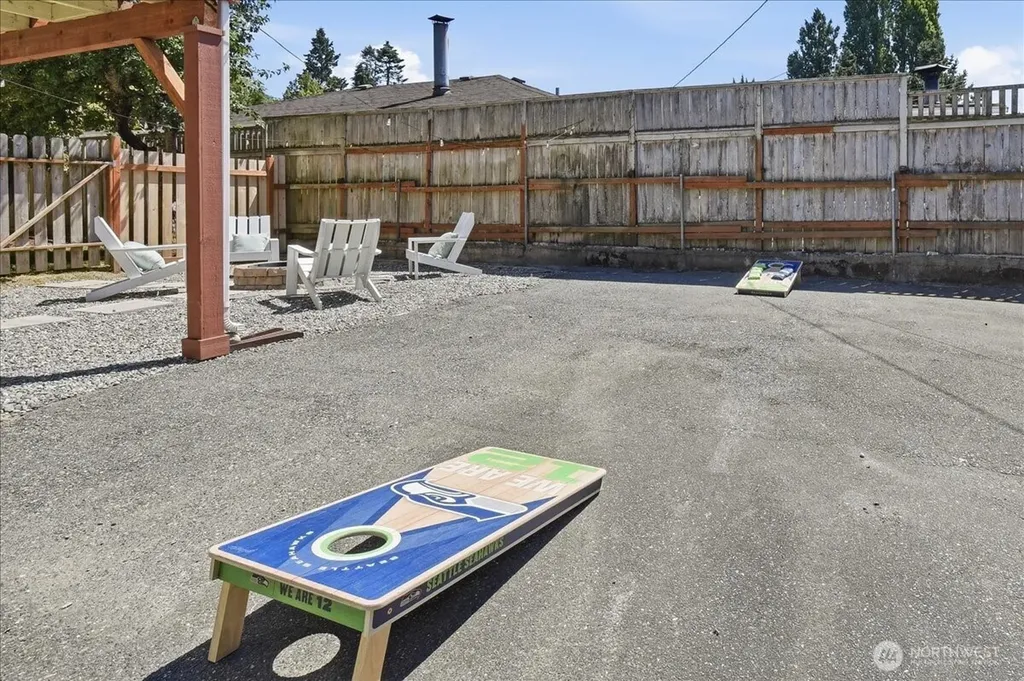 8109 15th Avenue SW Seattle WA 98106