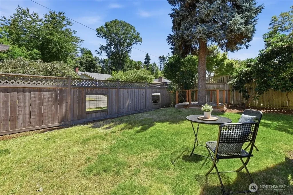 8109 15th Avenue SW Seattle WA 98106