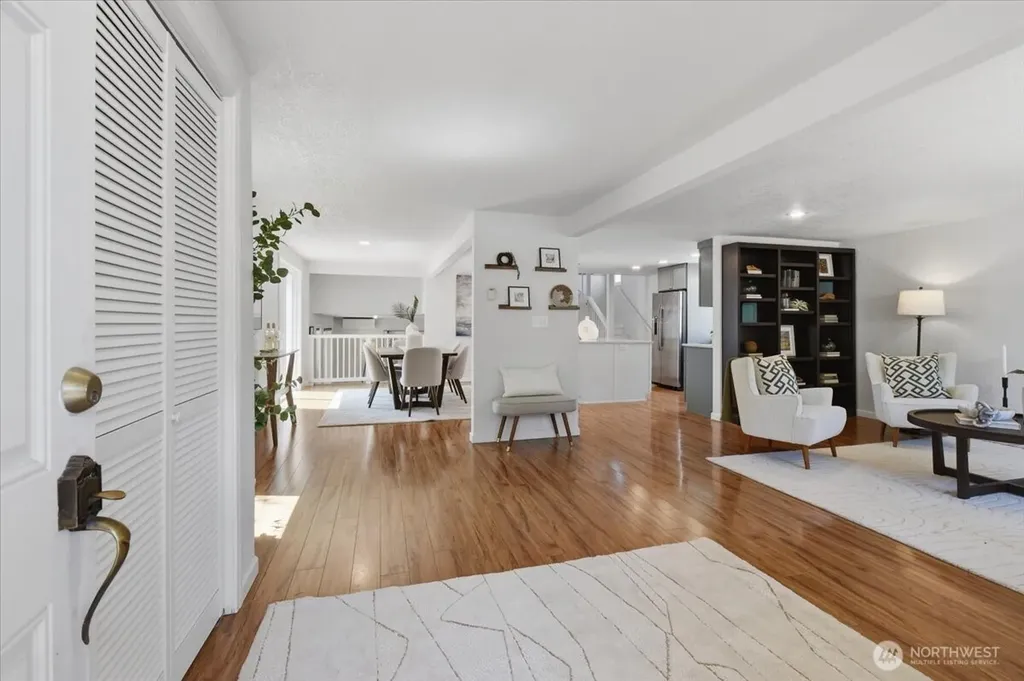 8109 15th Avenue SW Seattle WA 98106