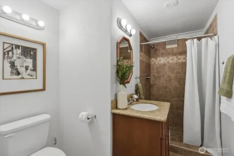 8109 15th Avenue SW Seattle WA 98106