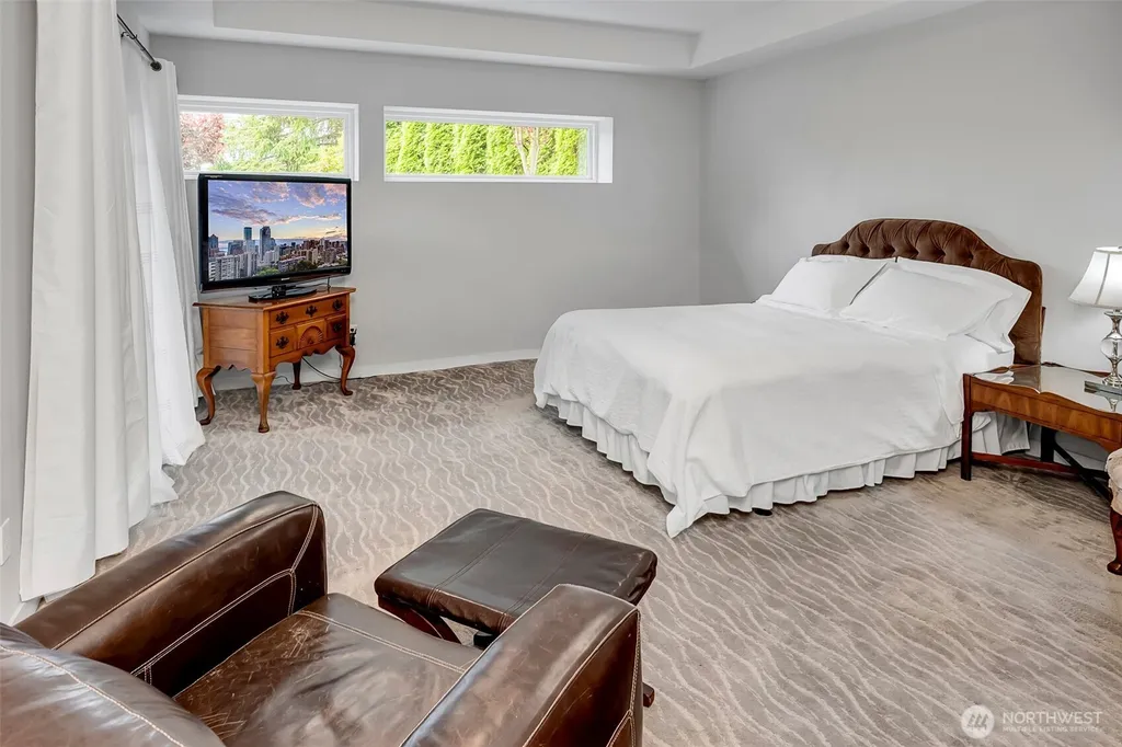 7429 E Mercer Way Mercer Island WA 98040