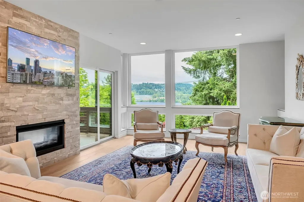 7429 E Mercer Way Mercer Island WA 98040