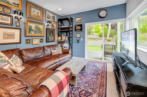 7429 E Mercer Way Mercer Island WA 98040