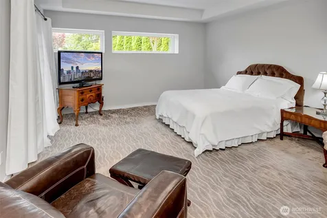 7429 E Mercer Way Mercer Island WA 98040