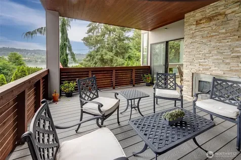 7429 E Mercer Way Mercer Island WA 98040