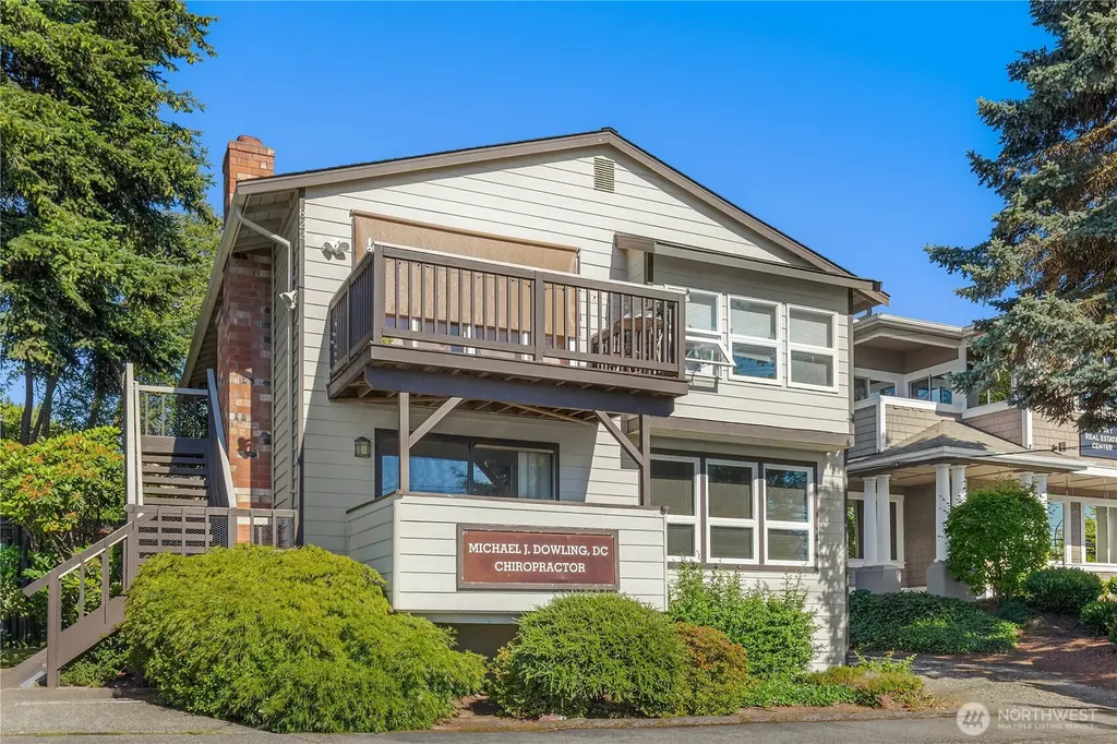 822 6th Street S Kirkland WA 98033