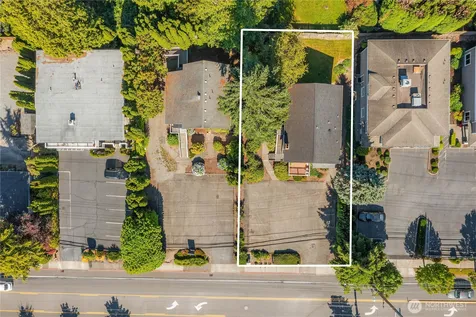 822 6th Street S Kirkland WA 98033