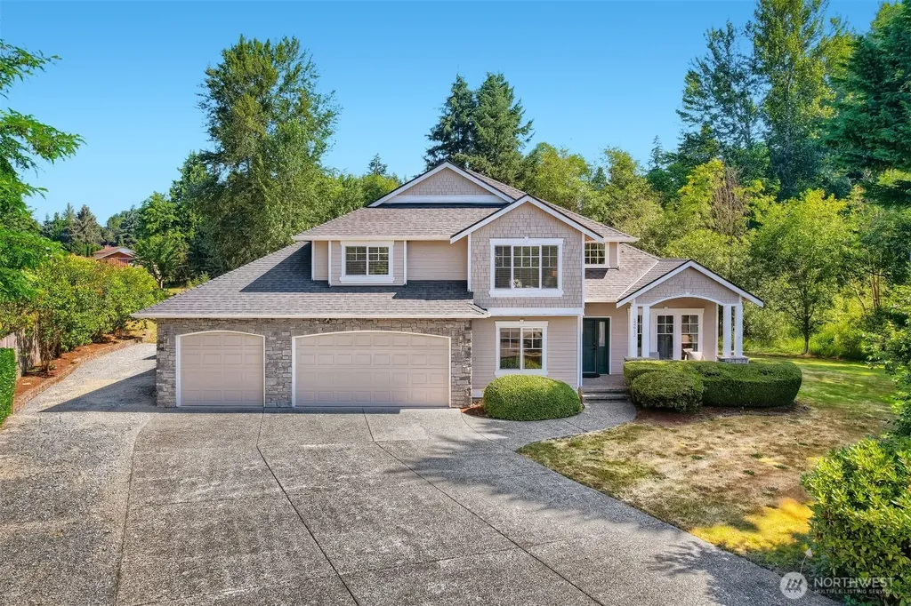 12612 SE 261st Street Kent WA 98030
