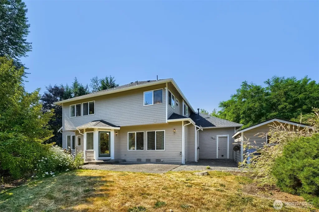 12612 SE 261st Street Kent WA 98030