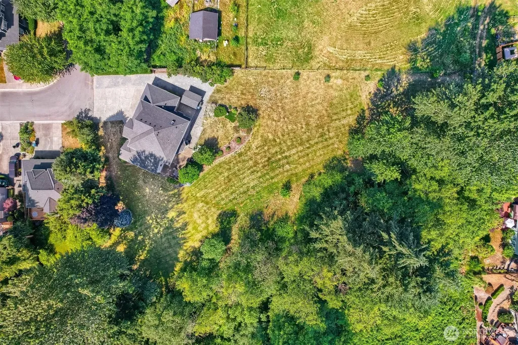 12612 SE 261st Street Kent WA 98030