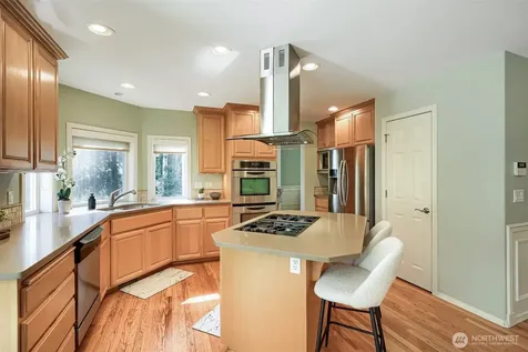 12612 SE 261st Street Kent WA 98030