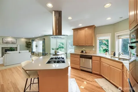 12612 SE 261st Street Kent WA 98030
