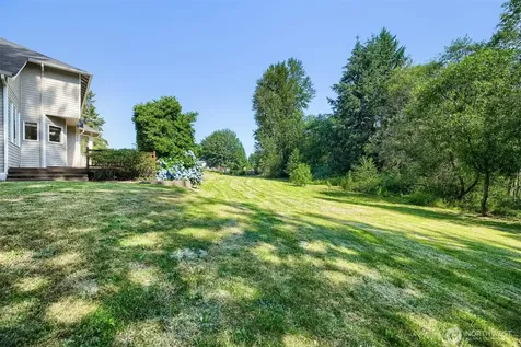 12612 SE 261st Street Kent WA 98030