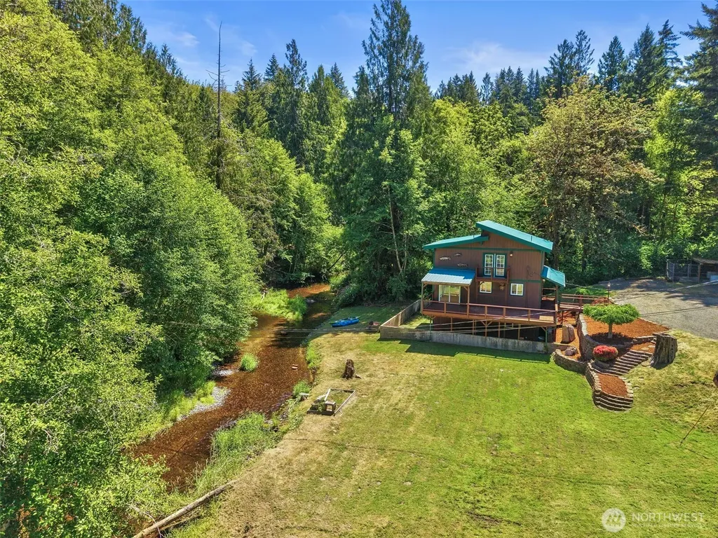381 E Sherwood Creek Road Allyn WA 98524