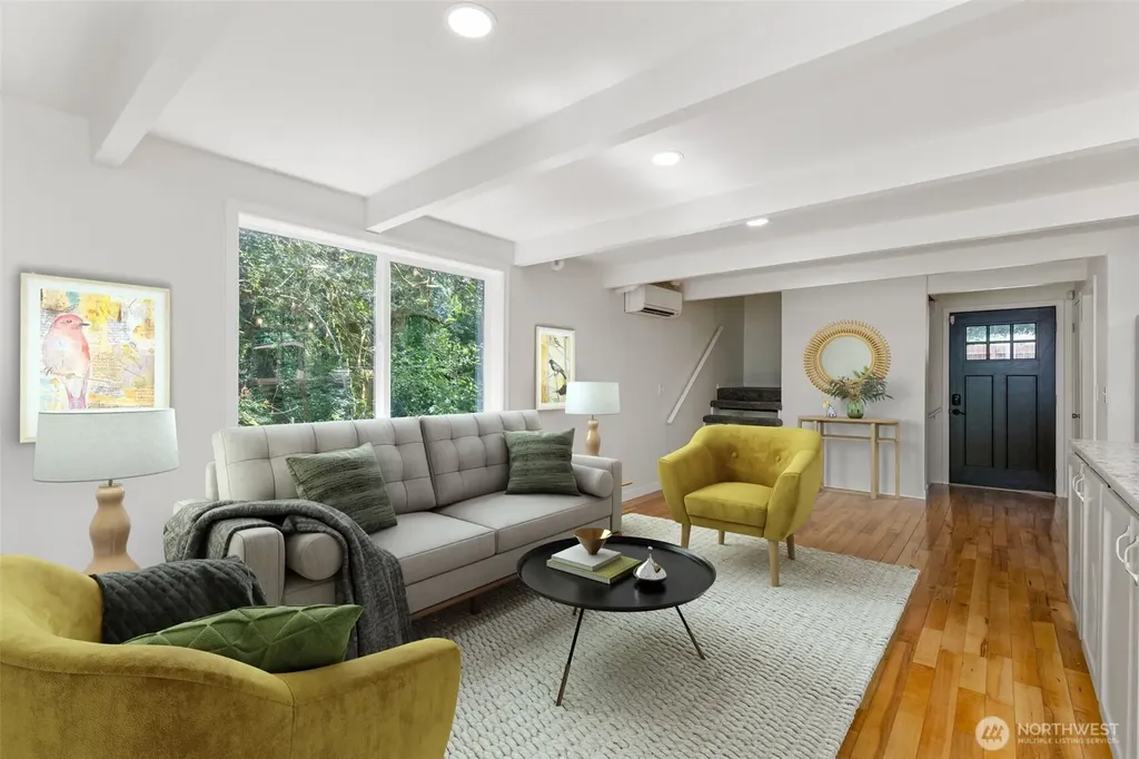 381 E Sherwood Creek Road Allyn WA 98524