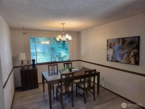 19119 130th Avenue SE Renton WA 98058