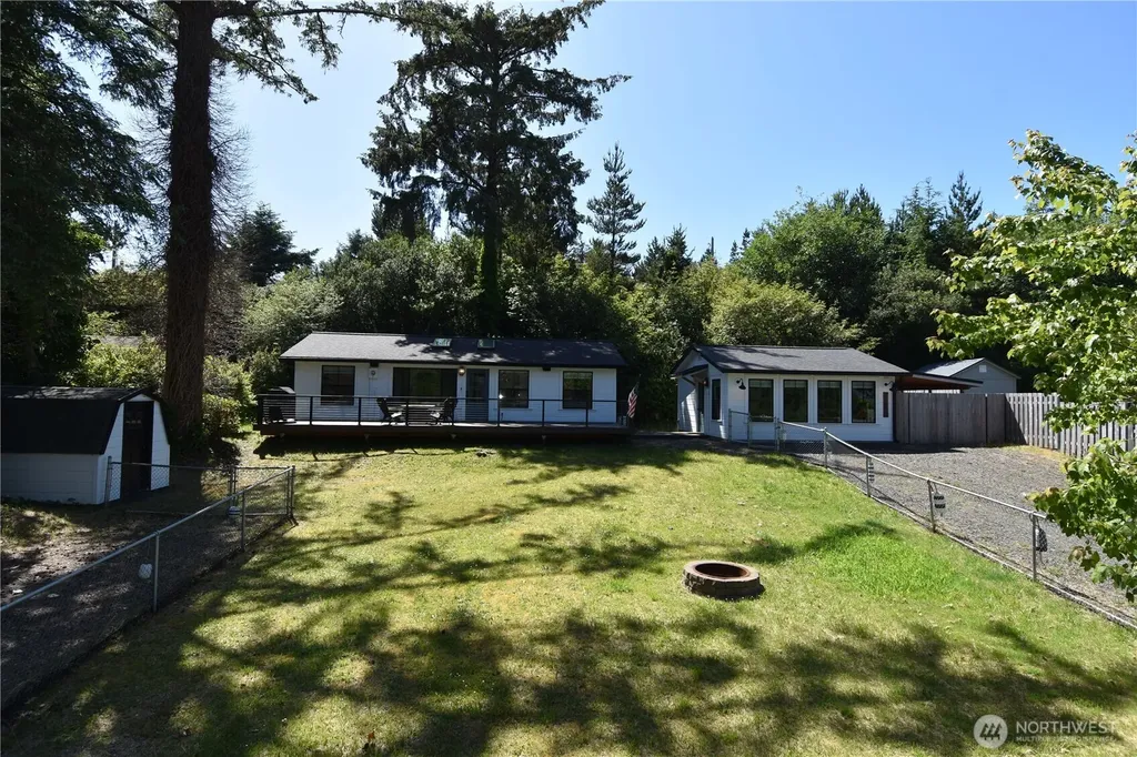 27813 L Place Ocean Park WA 98640