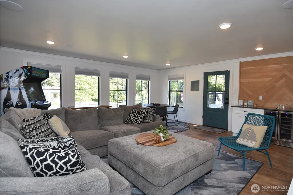 27813 L Place Ocean Park WA 98640