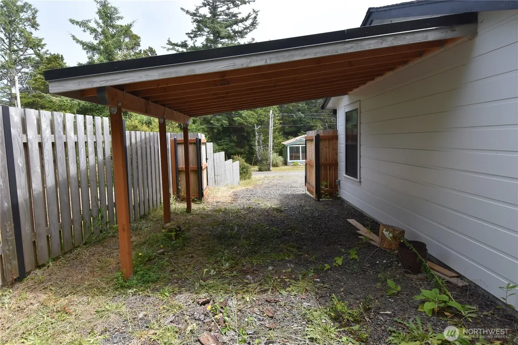 27813 L Place Ocean Park WA 98640