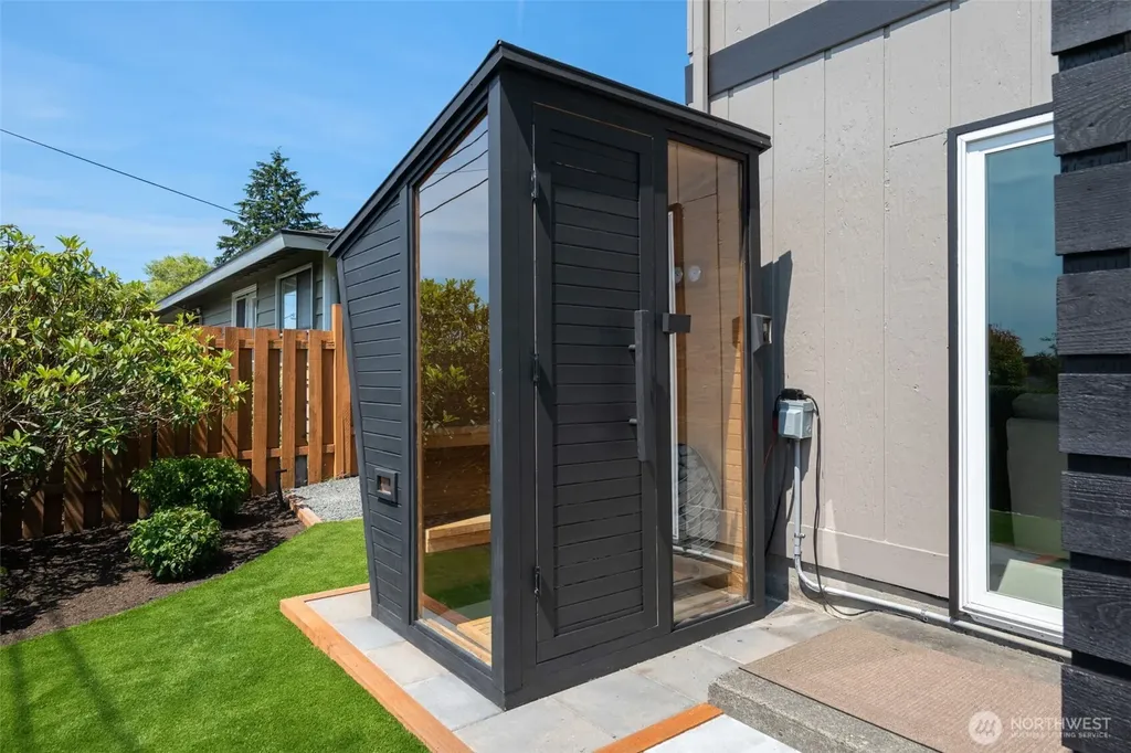 20222 23rd Place NW Shoreline WA 98177
