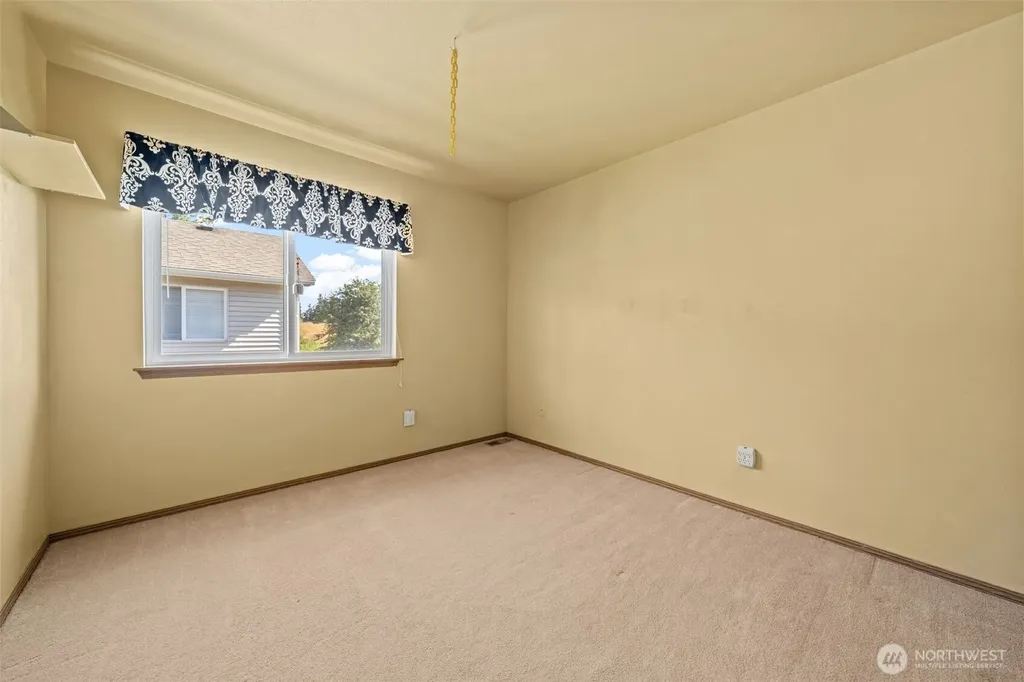 6714 109th Street Ct E Puyallup WA 98373