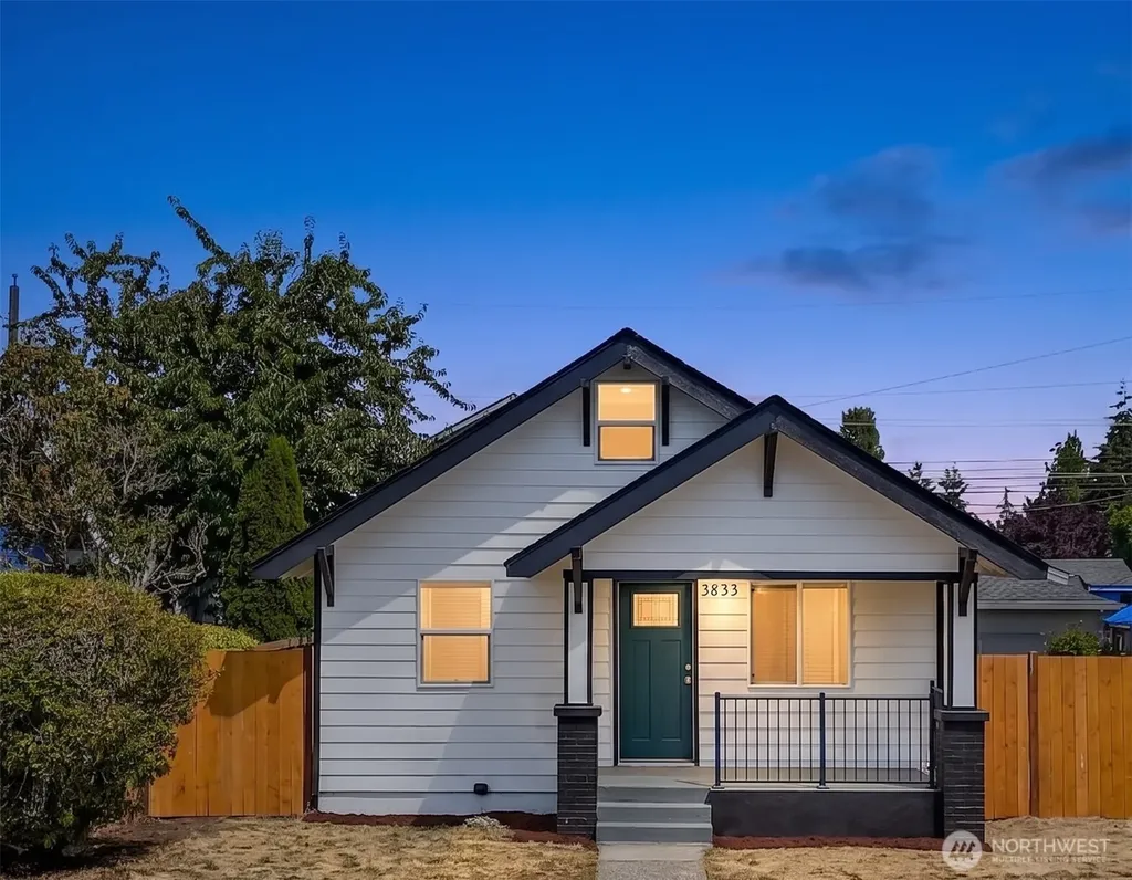 3833 E G Street Tacoma WA 98404
