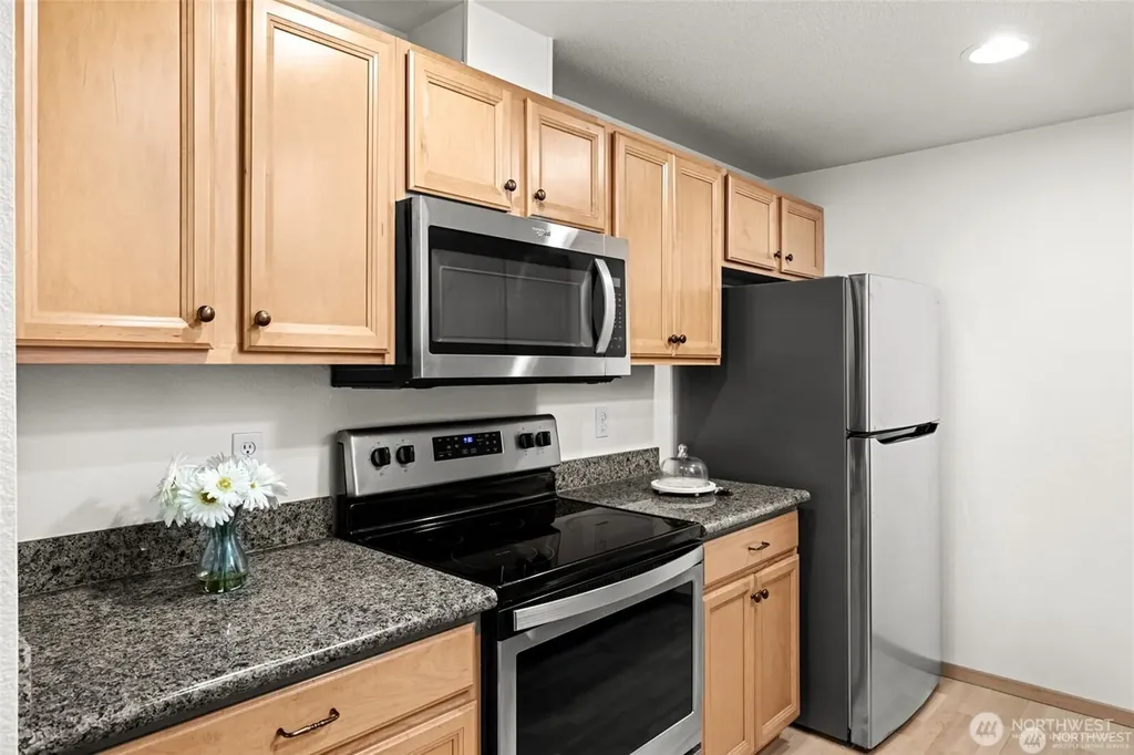 8218 126th Avenue NE Kirkland WA 98033
