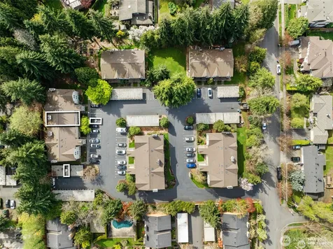 8218 126th Avenue NE Kirkland WA 98033