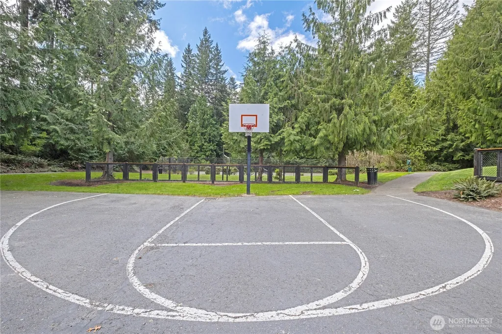 10515 221st Lane NE Redmond WA 98053