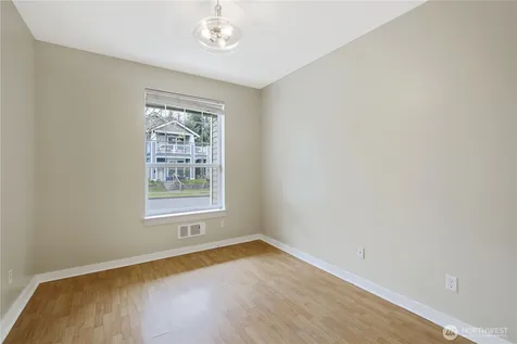 10515 221st Lane NE Redmond WA 98053
