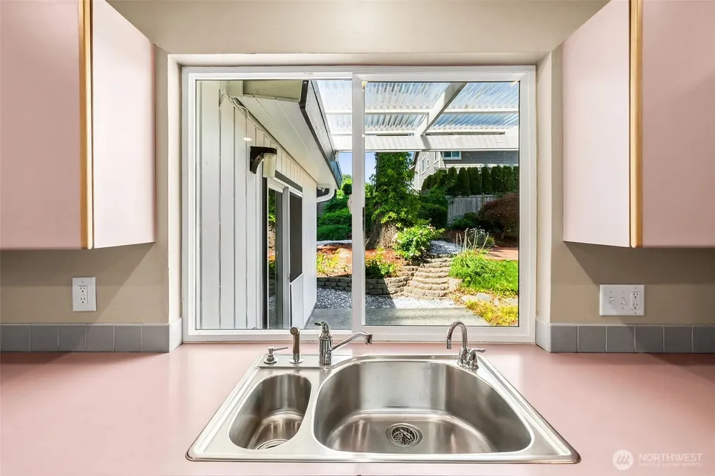 11434 SE 186th Street Renton WA 98055