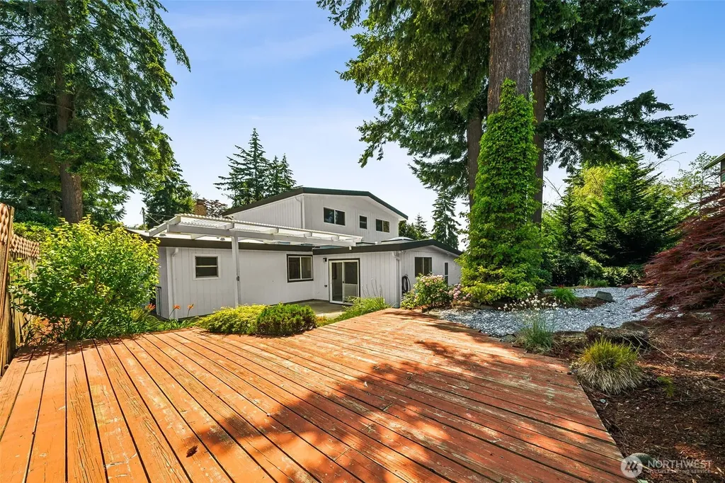 11434 SE 186th Street Renton WA 98055