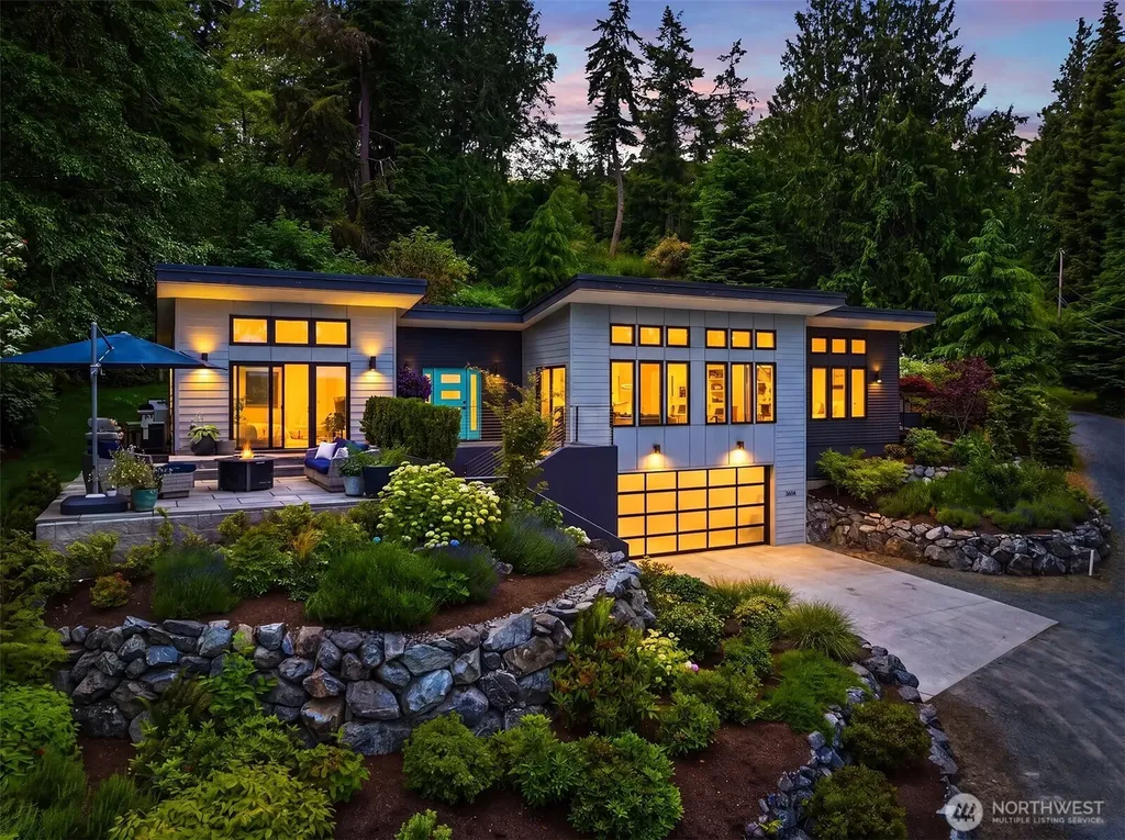 3604 Sunrise View Lane Greenbank WA 98253