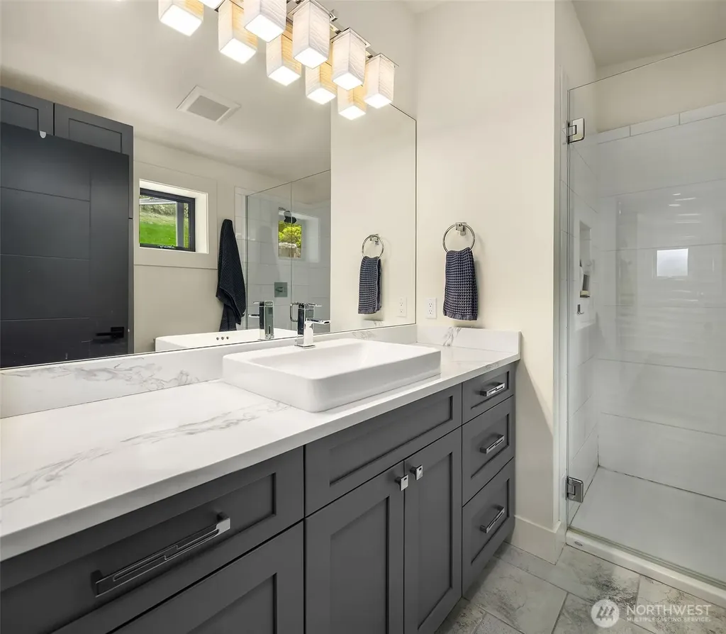 3604 Sunrise View Lane Greenbank WA 98253