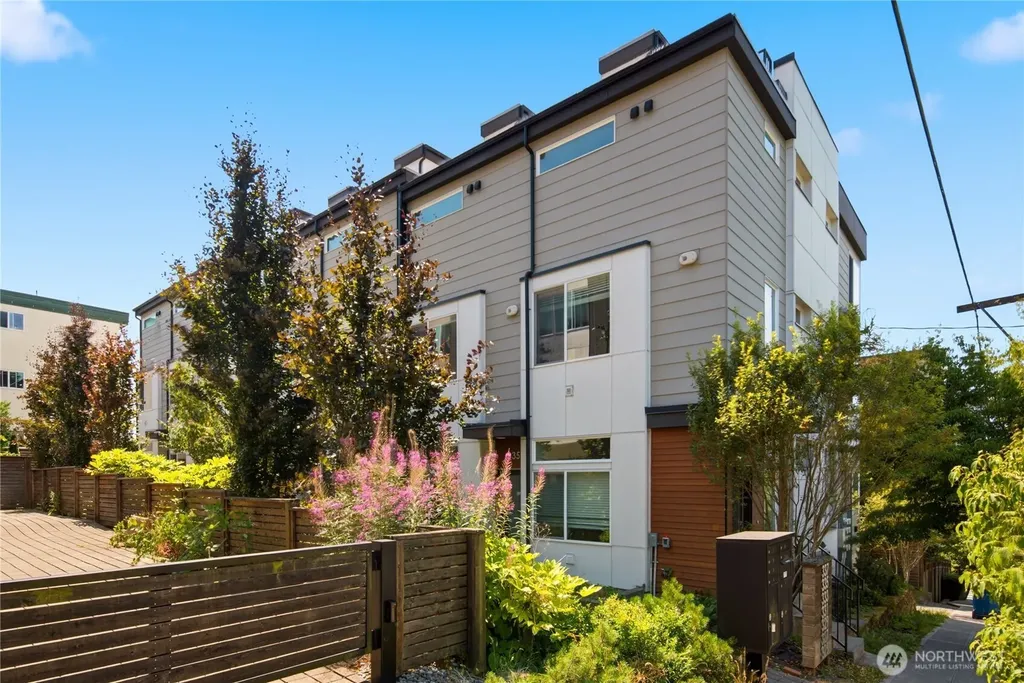 333 N 90th Street Seattle WA 98103