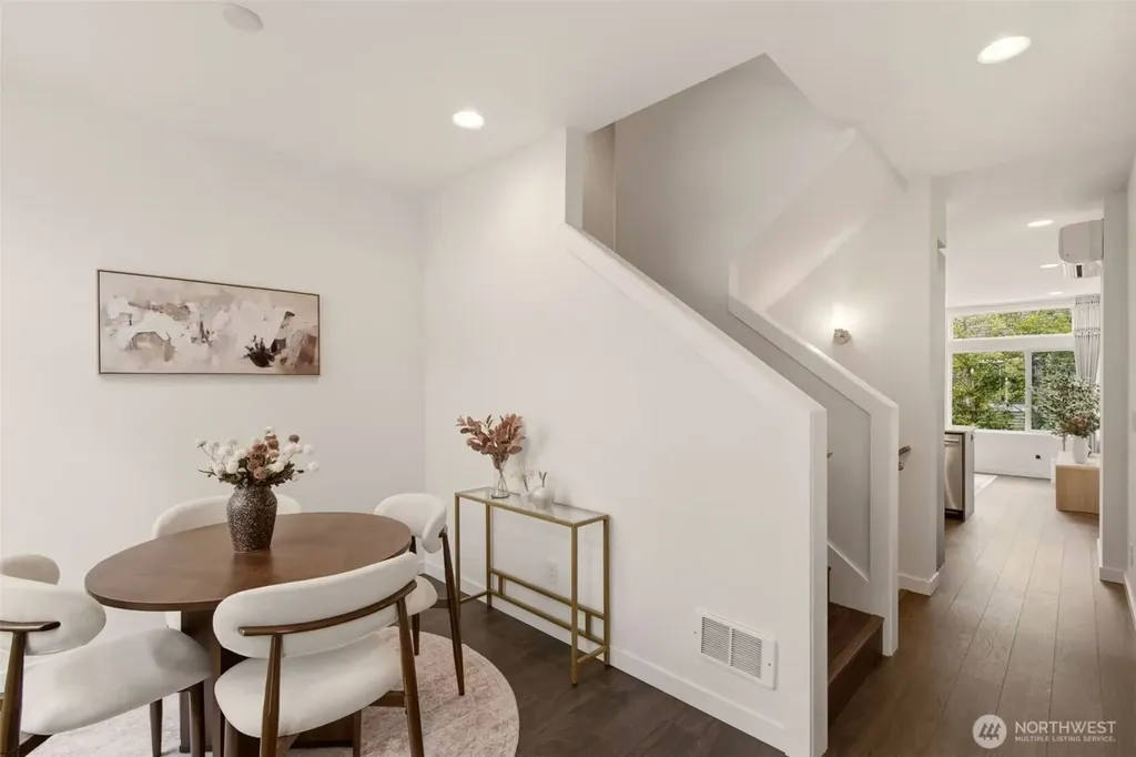 333 N 90th Street Seattle WA 98103