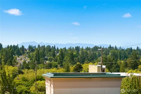 333 N 90th Street Seattle WA 98103