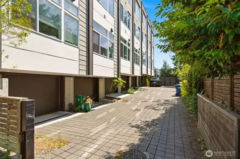 333 N 90th Street Seattle WA 98103