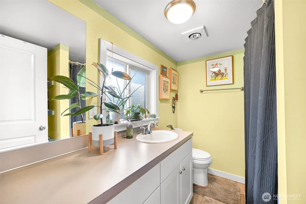 2138 Woburn Street Bellingham WA 98226