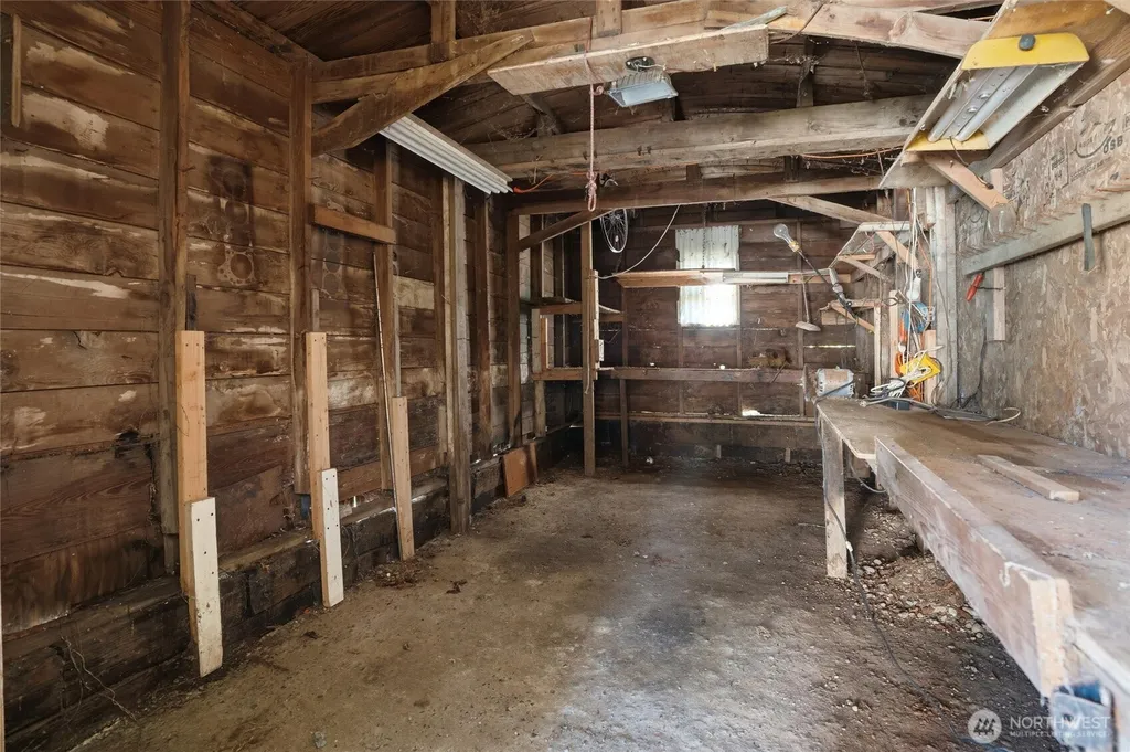 2506 Trenton Avenue NE Bremerton WA 98310