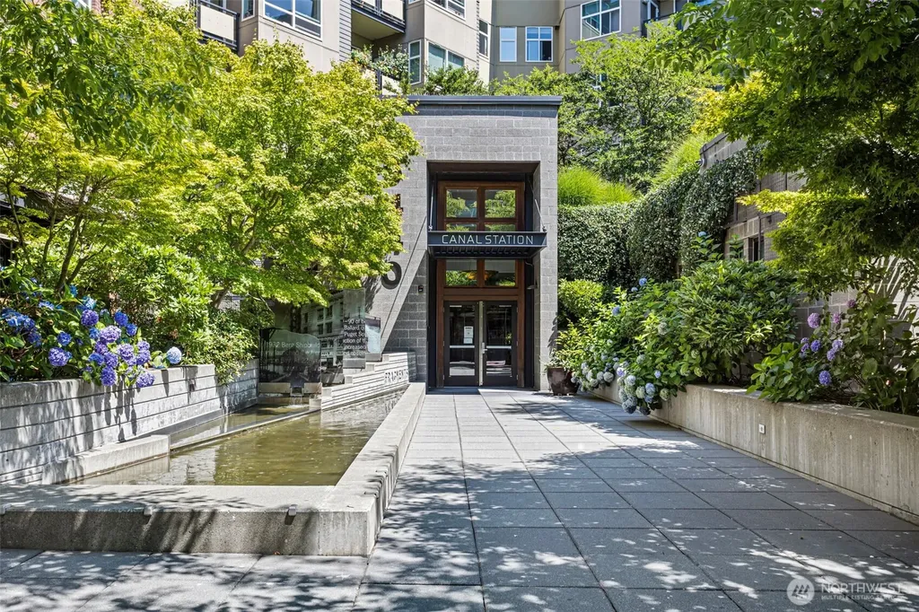 5440 Leary Avenue NW Seattle WA 98107