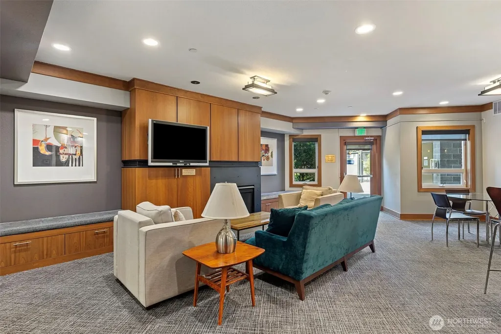 5440 Leary Avenue NW Seattle WA 98107