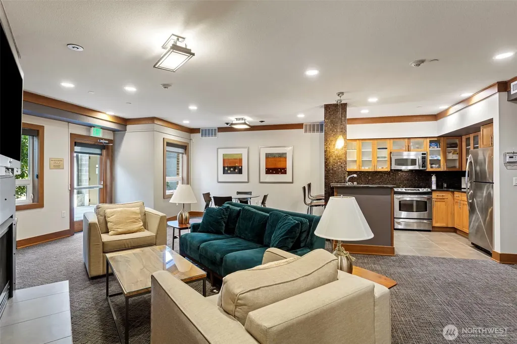 5440 Leary Avenue NW Seattle WA 98107