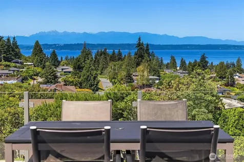 227 Highland Drive Edmonds WA 98020