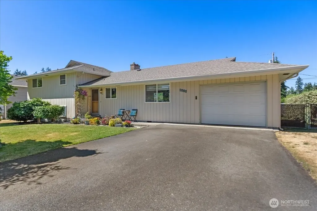8515 94th Street SW Lakewood WA 98498
