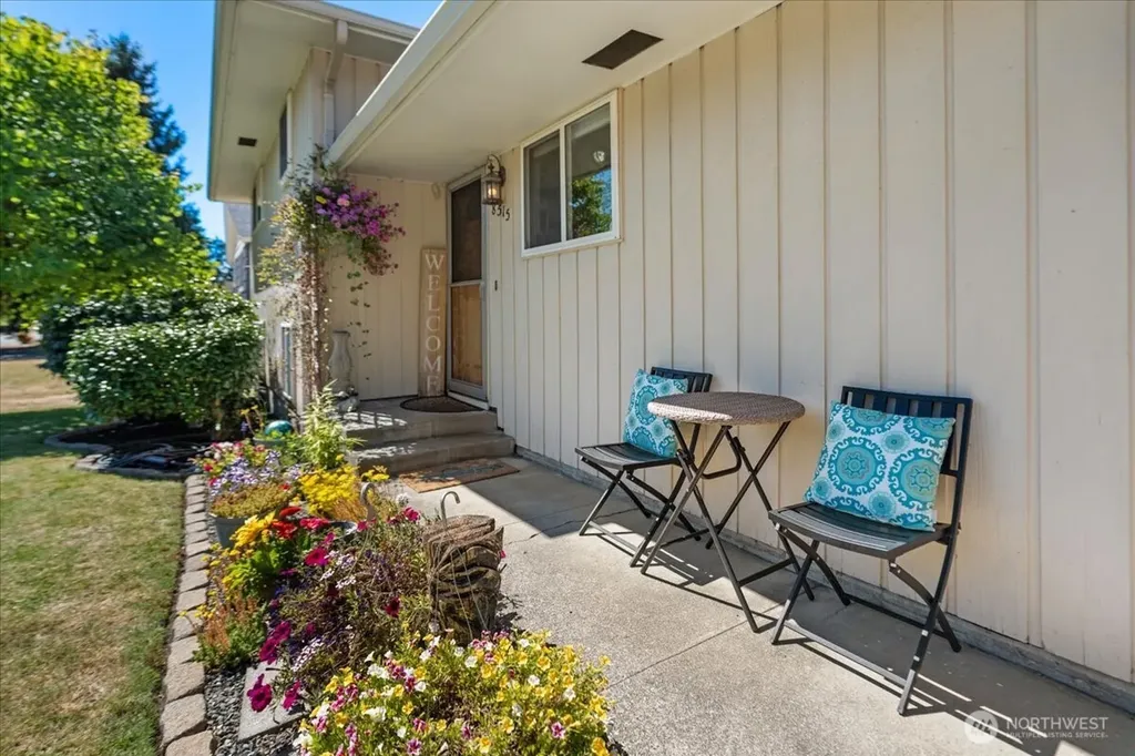 8515 94th Street SW Lakewood WA 98498